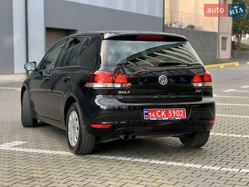 Хетчбек Volkswagen Golf 2009 в Івано-Франківську