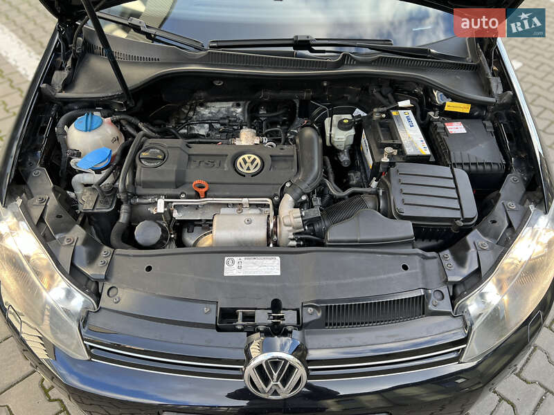 Хетчбек Volkswagen Golf 2009 в Івано-Франківську