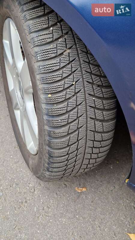 Хетчбек Volkswagen Golf 2006 в Одесі