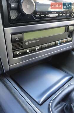 Универсал Volkswagen Golf 2004 в  фото 77 Универсал Volkswagen Golf 2004 в