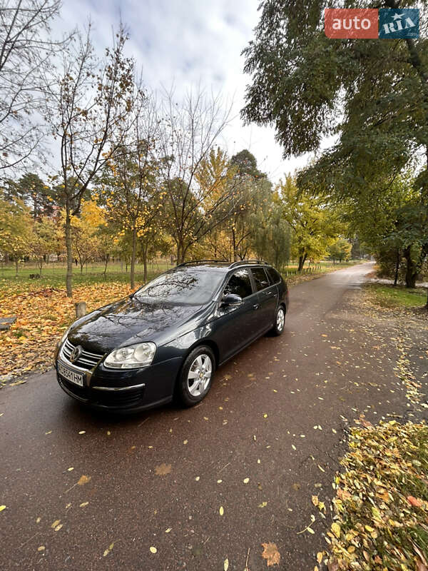Универсал Volkswagen Golf 2007 в Киеве
