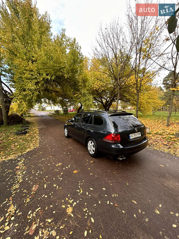 Универсал Volkswagen Golf 2007 в Киеве