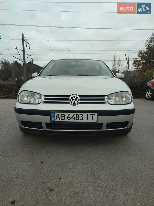 Хэтчбек Volkswagen Golf 2001 в Виннице фото 5 Хэтчбек Volkswagen Golf 2001 в Виннице