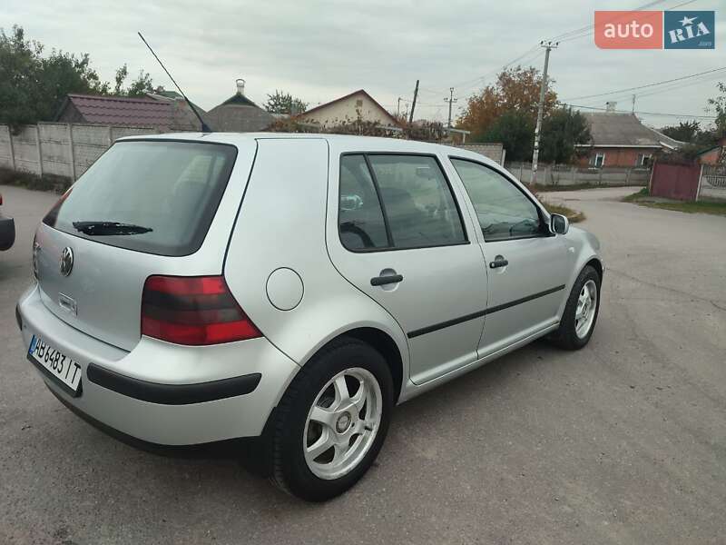 Хэтчбек Volkswagen Golf 2001 в Виннице фото 4 Хэтчбек Volkswagen Golf 2001 в Виннице