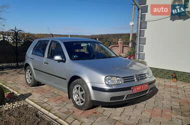 Хетчбек Volkswagen Golf 2002 в Бучачі