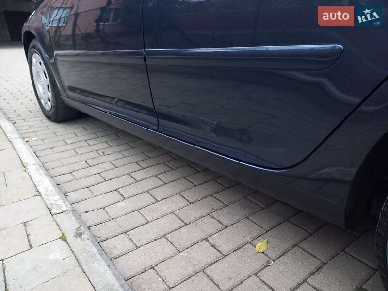 Хэтчбек Volkswagen Golf 2007 в Мукачево