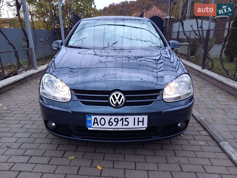 Хэтчбек Volkswagen Golf 2007 в Мукачево