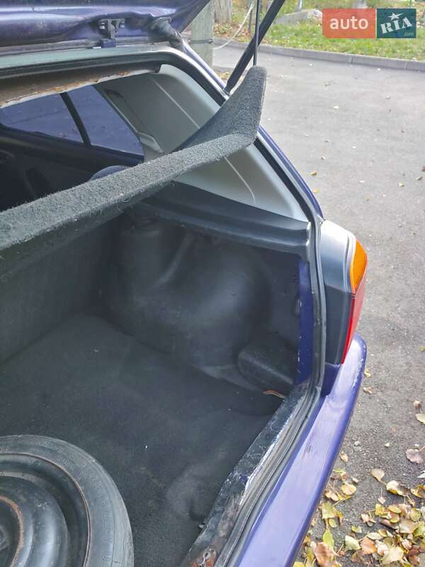 Хэтчбек Volkswagen Golf 1995 в Киеве