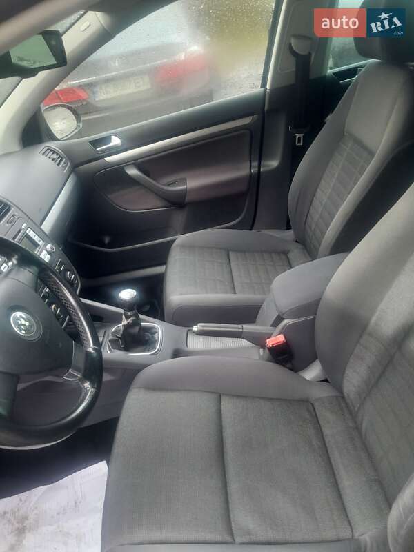 Хэтчбек Volkswagen Golf 2007 в Луцке фото 8 Хэтчбек Volkswagen Golf 2007 в Луцке