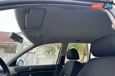 Хэтчбек Volkswagen Golf 2002 в  фото 38 Хэтчбек Volkswagen Golf 2002 в