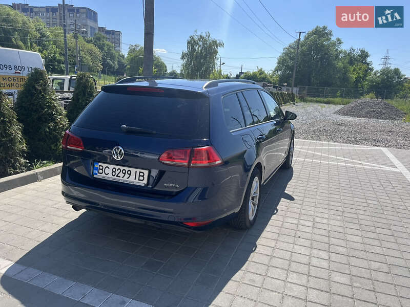 Універсал Volkswagen Golf 2014 в Львові