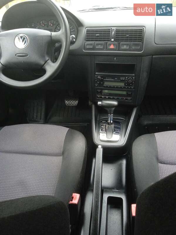 Хетчбек Volkswagen Golf 2002 в Хмельницькому фото 33 Хетчбек Volkswagen Golf 2002 в Хмельницькому