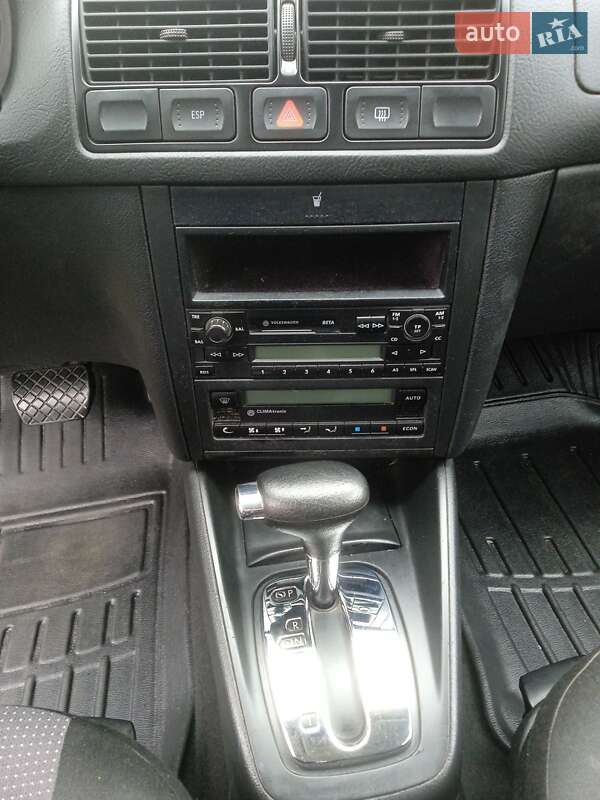 Хетчбек Volkswagen Golf 2002 в Хмельницькому фото 43 Хетчбек Volkswagen Golf 2002 в Хмельницькому