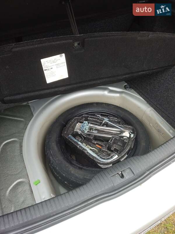 Хетчбек Volkswagen Golf 2002 в Хмельницькому фото 53 Хетчбек Volkswagen Golf 2002 в Хмельницькому