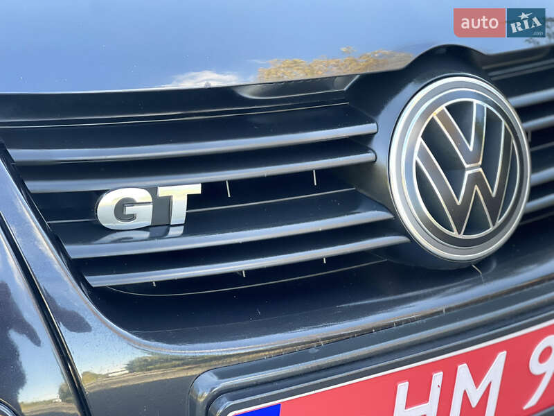 Хэтчбек Volkswagen Golf 2007 в Киеве