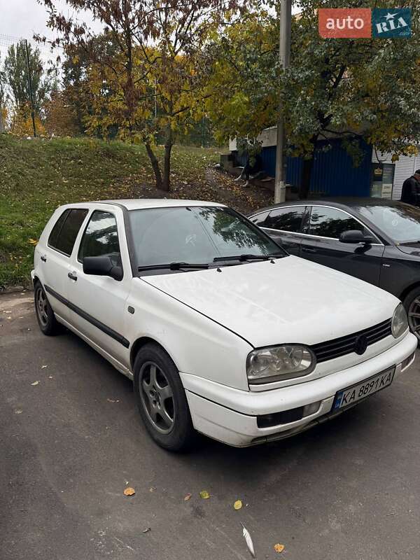 Хетчбек Volkswagen Golf 1995 в Білій Церкві