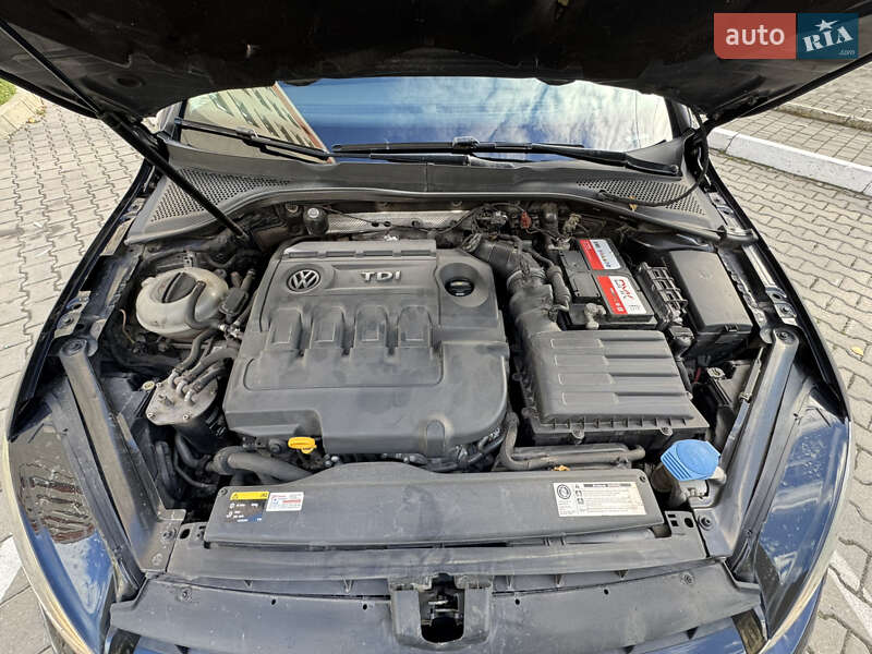 Универсал Volkswagen Golf 2013 в Хмельницком