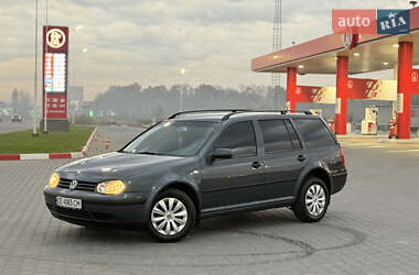 Універсал Volkswagen Golf 2000 в Чернівцях