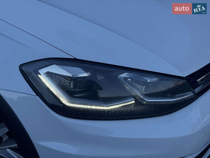 Универсал Volkswagen Golf 2017 в Киеве фото 4 Универсал Volkswagen Golf 2017 в Киеве
