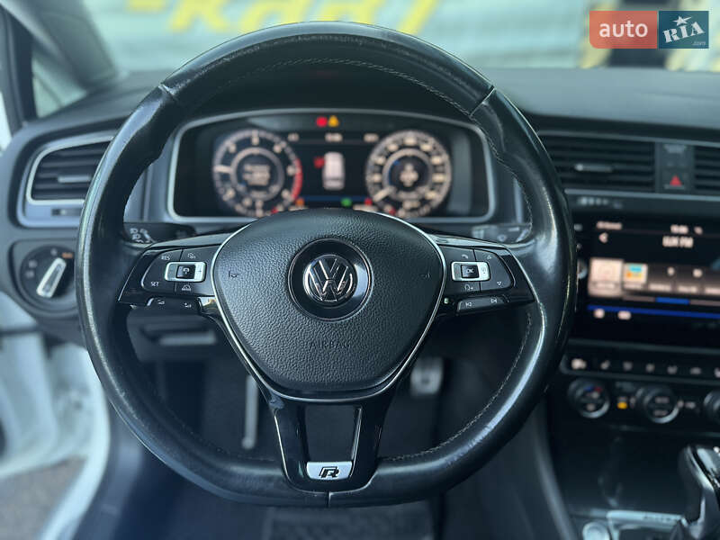 Универсал Volkswagen Golf 2017 в Киеве фото 16 Универсал Volkswagen Golf 2017 в Киеве