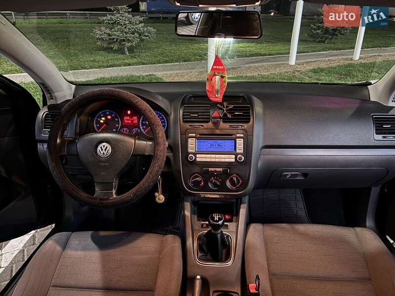 Хетчбек Volkswagen Golf 2007 в Холодній Балці