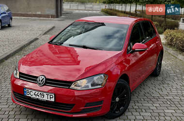 Хэтчбек Volkswagen Golf 2014 в Ивано-Франковске