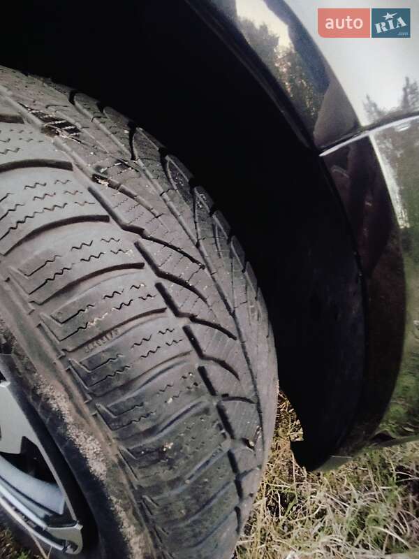 Універсал Volkswagen Golf 2005 в Сарнах