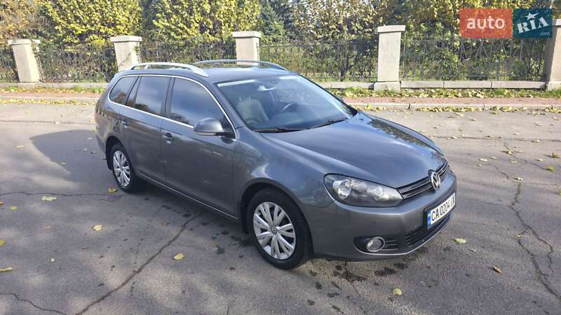 Универсал Volkswagen Golf 2011 в Умани