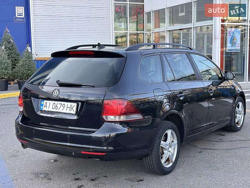 Универсал Volkswagen Golf 2013 в Киеве