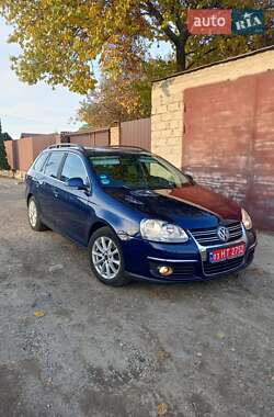 Универсал Volkswagen Golf 2008 в Киеве