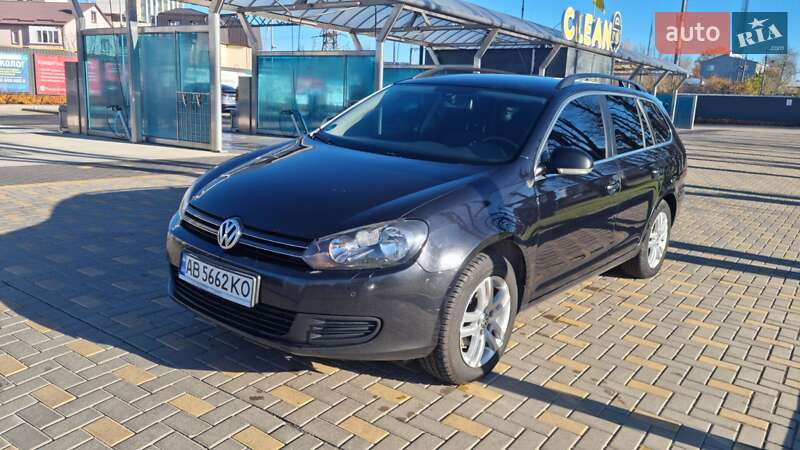 Универсал Volkswagen Golf 2010 в Виннице