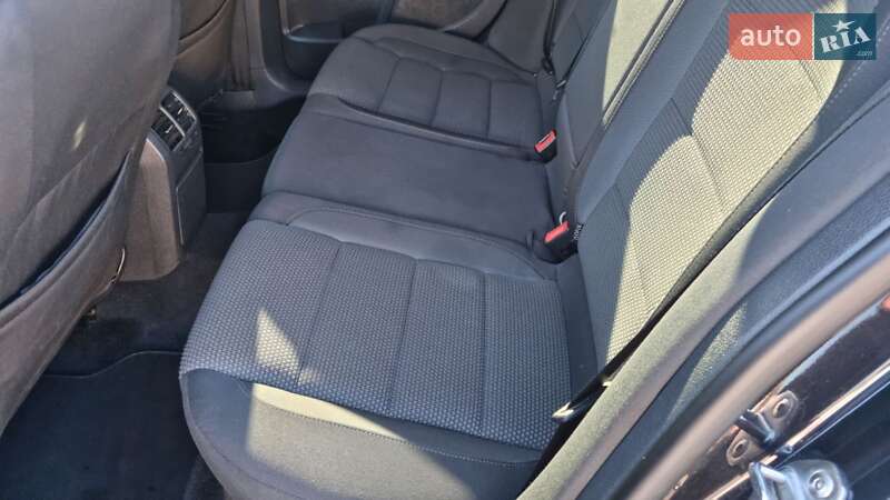 Универсал Volkswagen Golf 2010 в Виннице