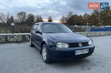 Хетчбек Volkswagen Golf 2002 в Хмельницькому