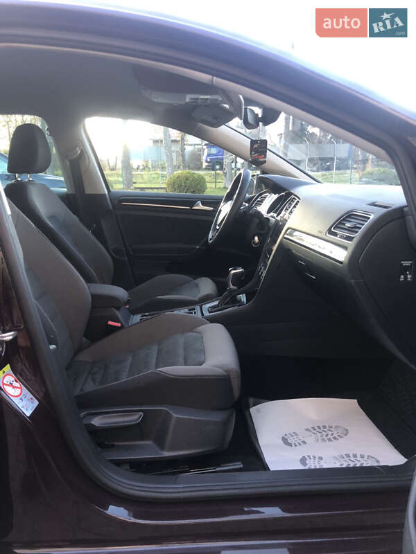 Універсал Volkswagen Golf 2018 в Стрию фото 48 Універсал Volkswagen Golf 2018 в Стрию