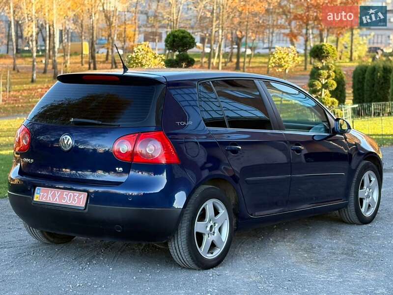 Хетчбек Volkswagen Golf 2007 в Хмельницькому