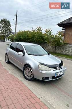 Хетчбек Volkswagen Golf 2006 в Львові
