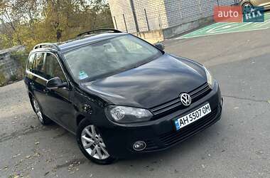 Универсал Volkswagen Golf 2010 в Днепре