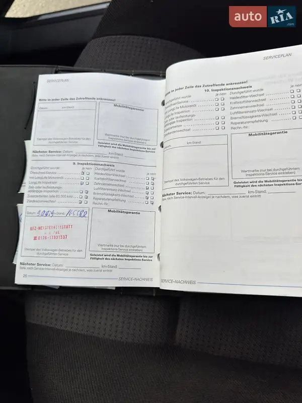 Хэтчбек Volkswagen Golf 2001 в Ахтырке документ