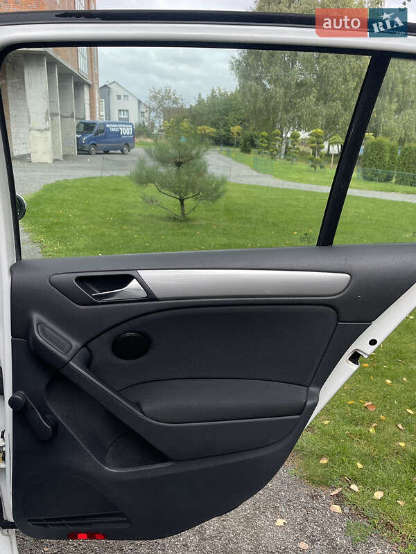 Хэтчбек Volkswagen Golf 2009 в Хмельницком фото 23 Хэтчбек Volkswagen Golf 2009 в Хмельницком