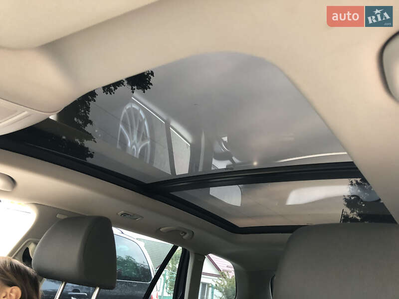 Універсал Volkswagen Golf 2008 в Рівному