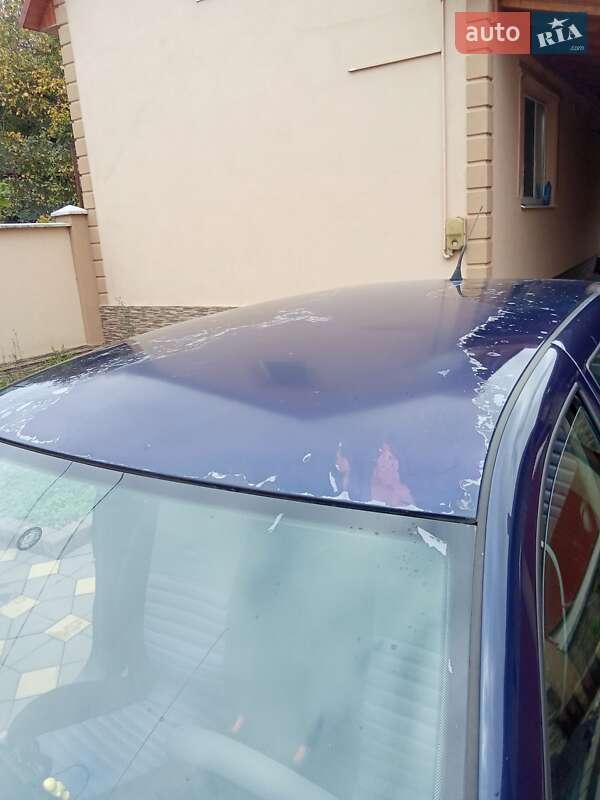 Хетчбек Volkswagen Golf 1997 в Виноградові