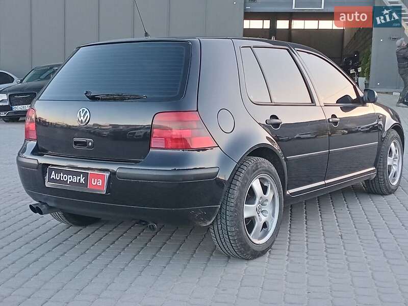 Хэтчбек Volkswagen Golf 2000 в Львове