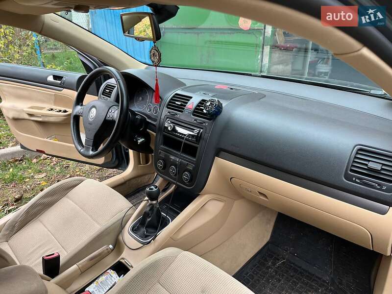 Універсал Volkswagen Golf 2008 в Карлівці фото 12 Універсал Volkswagen Golf 2008 в Карлівці