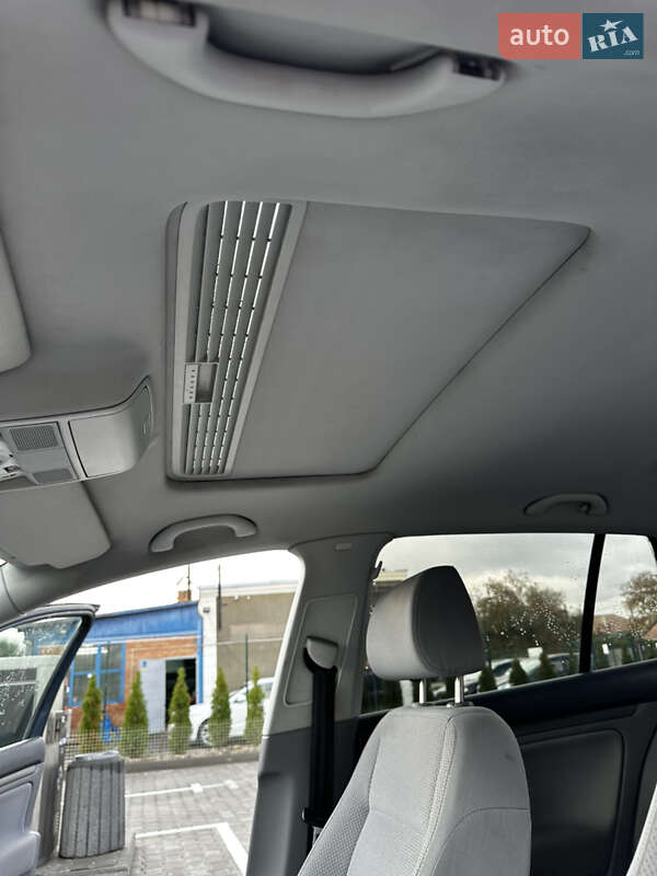 Хэтчбек Volkswagen Golf 2004 в Виннице фото 17 Хэтчбек Volkswagen Golf 2004 в Виннице