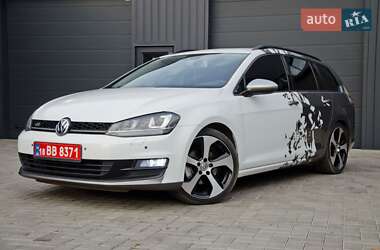 Универсал Volkswagen Golf 2015 в Сарнах