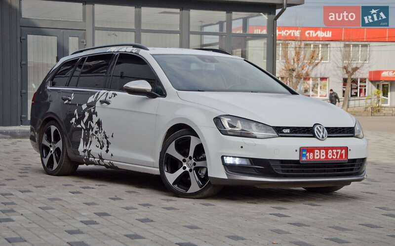 Універсал Volkswagen Golf 2015 в Сарнах
