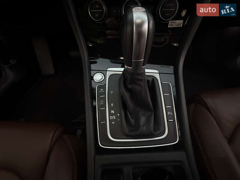 Хэтчбек Volkswagen Golf 2014 в Одессе