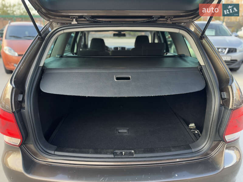 Универсал Volkswagen Golf 2012 в Бердичеве