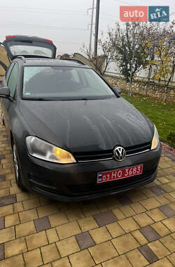 Універсал Volkswagen Golf 2016 в Тернополі