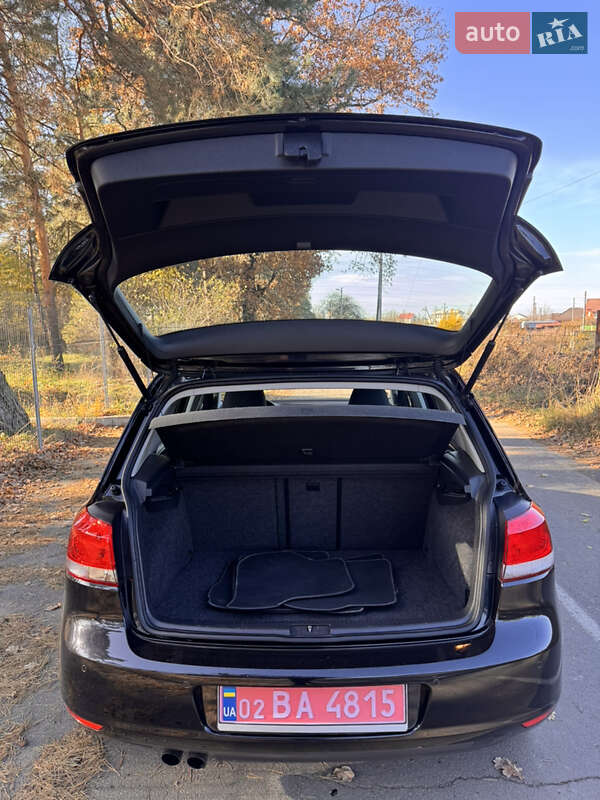 Хэтчбек Volkswagen Golf 2011 в Виннице